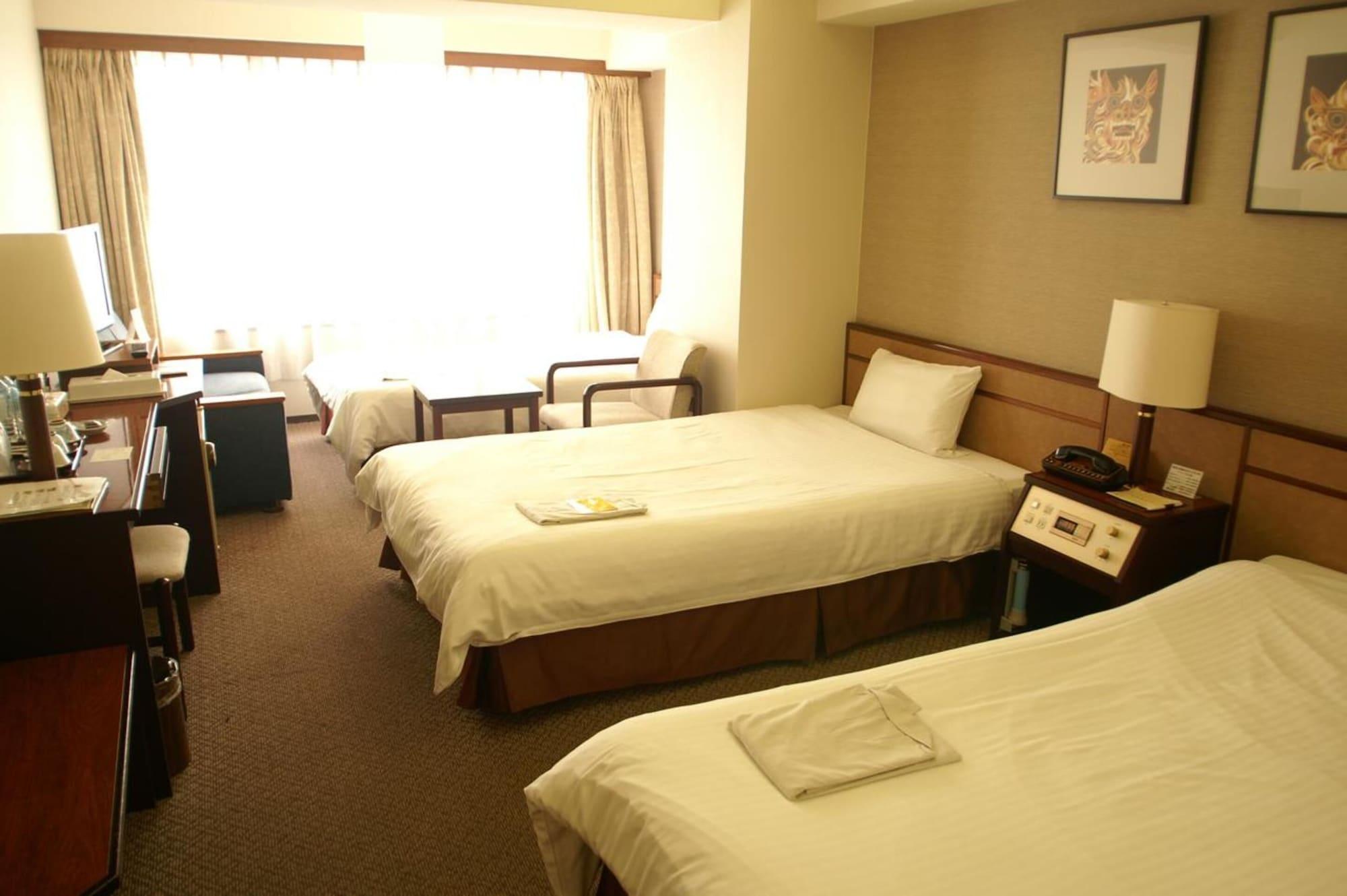 Ryukyu Sun Royal Hotel Наха Экстерьер фото