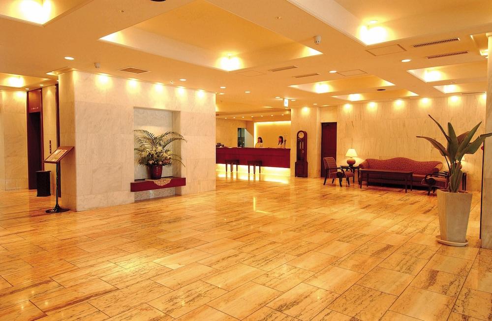 Ryukyu Sun Royal Hotel Наха Экстерьер фото
