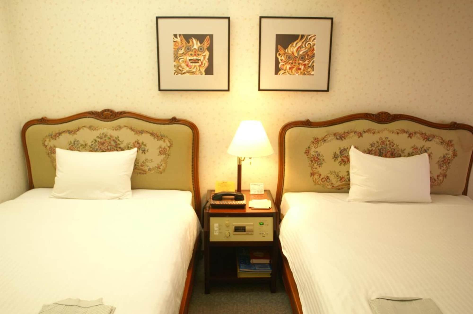 Ryukyu Sun Royal Hotel Наха Экстерьер фото