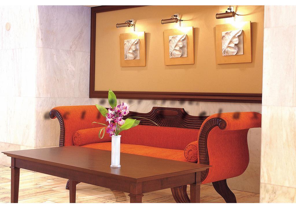 Ryukyu Sun Royal Hotel Наха Экстерьер фото
