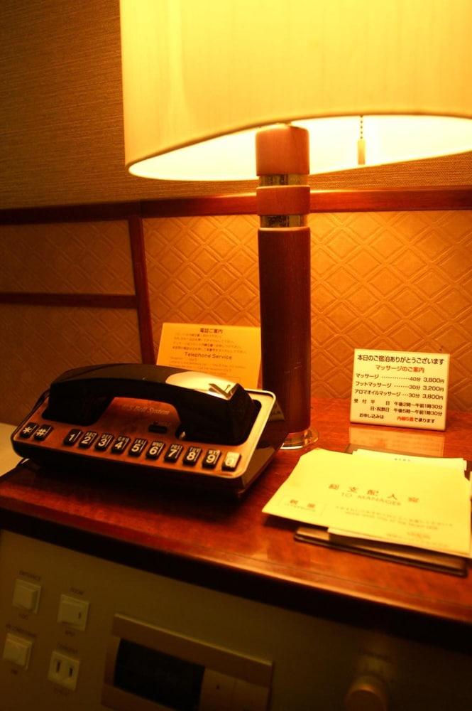 Ryukyu Sun Royal Hotel Наха Экстерьер фото